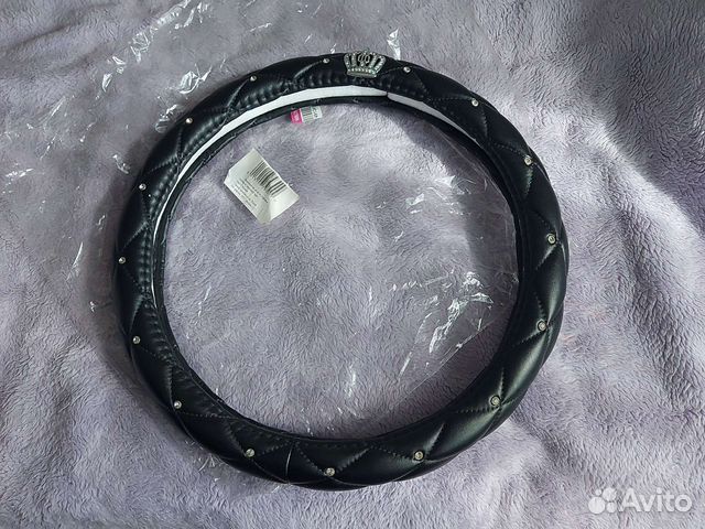 Оплётка, чехол на руль со стразами и короной