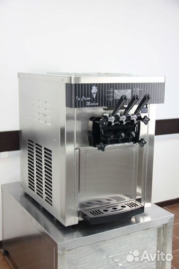 Фризер для мягкого мороженого бу HM929