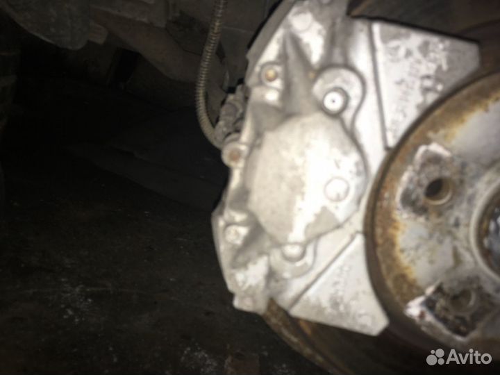 Mercedes суппотр тормозной задний