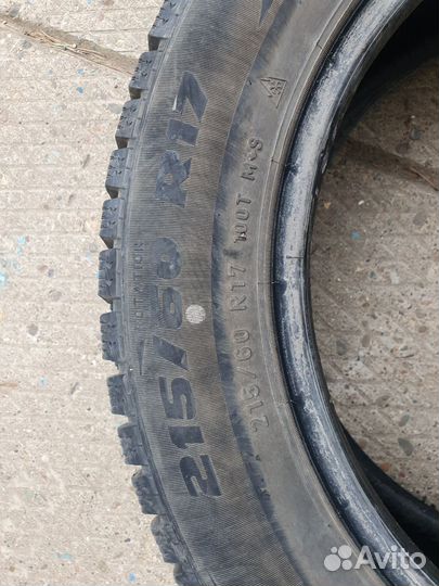 Pirelli Formula Ice 215/60 R17