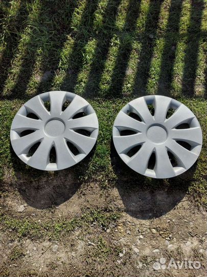 Колпаки на колеса r 16