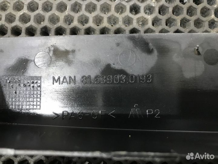 Кронштейн полки левый Man TGA, Man TGX