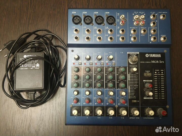 Микшерные пульты Yamaha MG8/2FX, MG82cx, MG124CX +