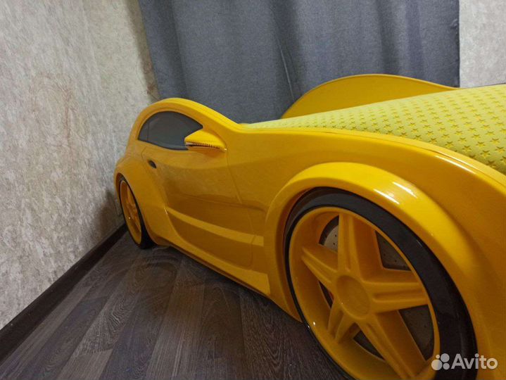 Детская кровать машинка BMW