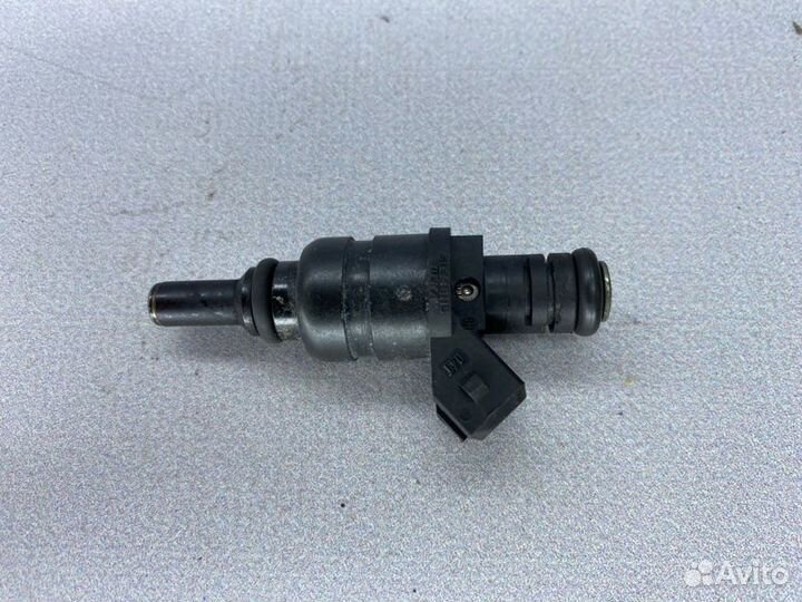 Форсунка топливная Bmw 5 E60 M54 256S5 2.5I M54B25