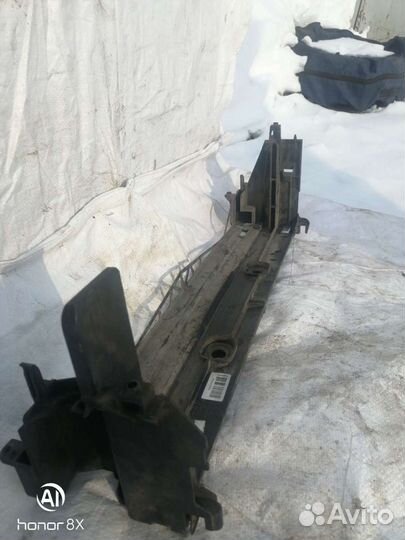 Рамка радиатора BMW 7 F01