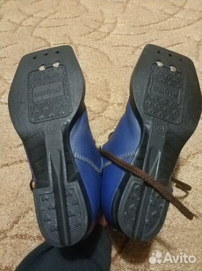 Лыжные ботинки. NN75 Размер 32. Стелька 21,5 см