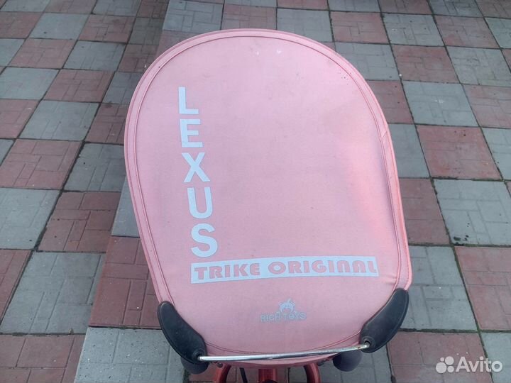 Детский велосипед с ручкой