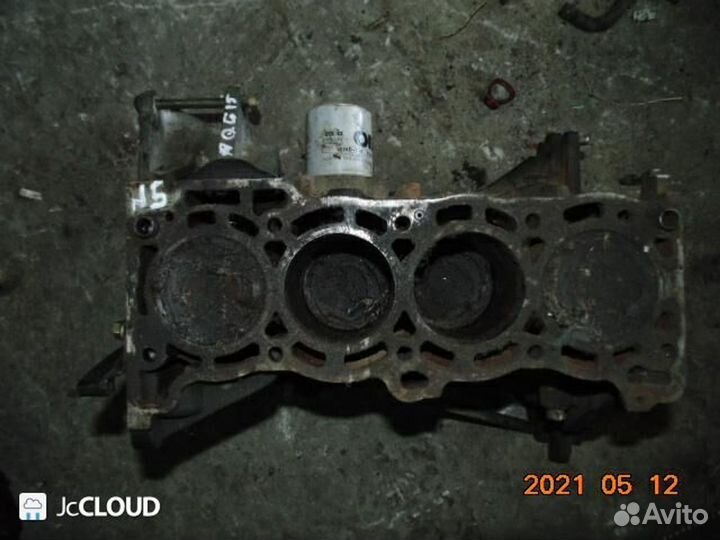 Блок цилиндров на nissan QG15