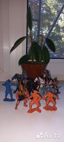 Игрушки СССР солдатики