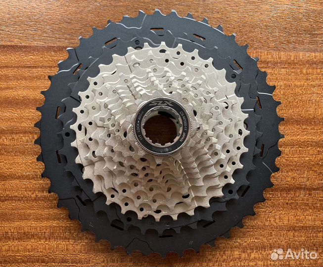 Кассета Shimano SLX CS-M7000