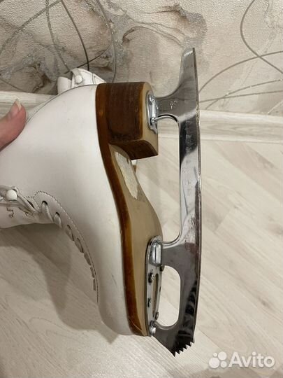 Фигурные Коньки Graf Etude