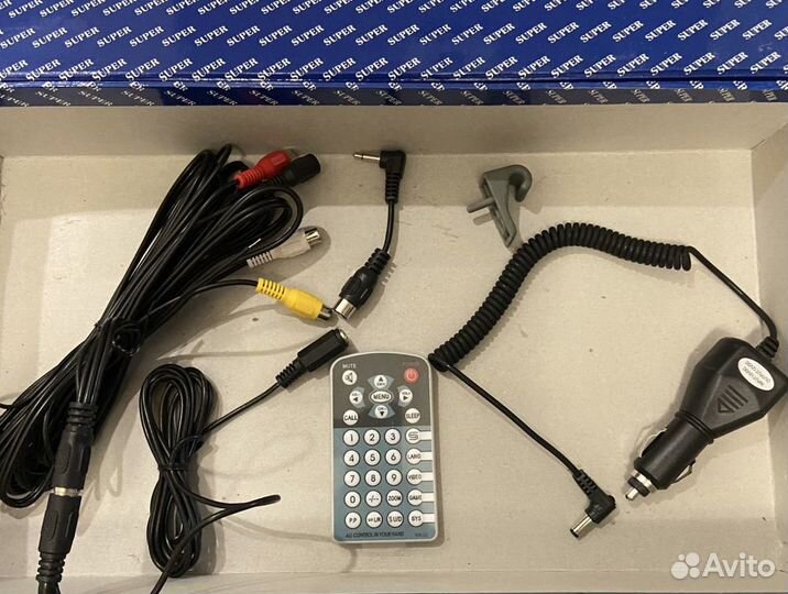 Солнцезащитный козырек с дисплейм(монитор,тв)