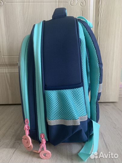 Школьный рюкзак