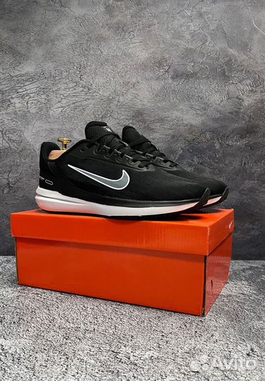 Кроссовки nike air zoom женские