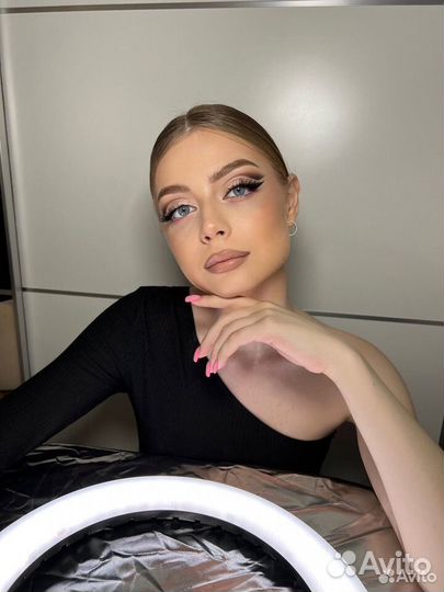 Визажист стилист