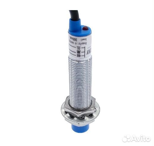 Индуктивный датчик PNP/nо D12 мм конечник