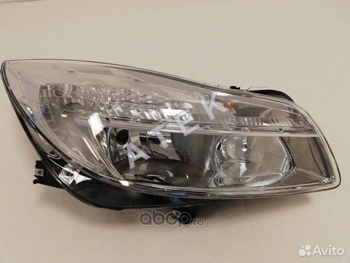 Фара правая Opel Insignia (Галоген)