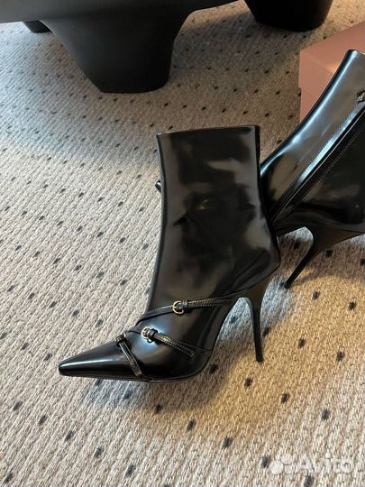 Ботильоны Miu Miu