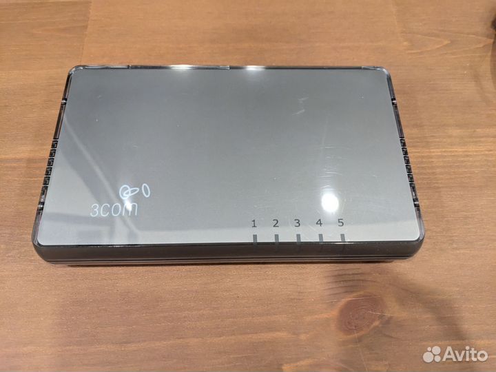 Switch (свитч) 3com 1 гигабит