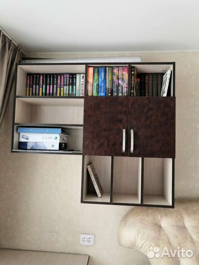 Письменный стол и стеллаж