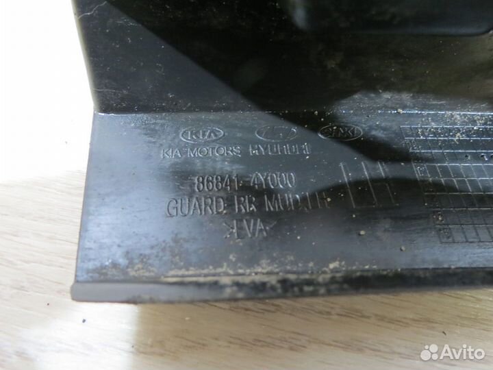 Брызговик задний левый Hyundai Solaris