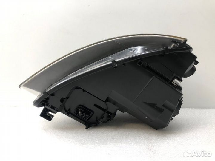 Фара передняя левая Audi A3 8P 2007