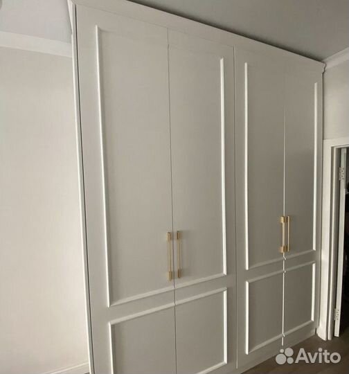 Распашной шкаф в спальню белый арт8497545