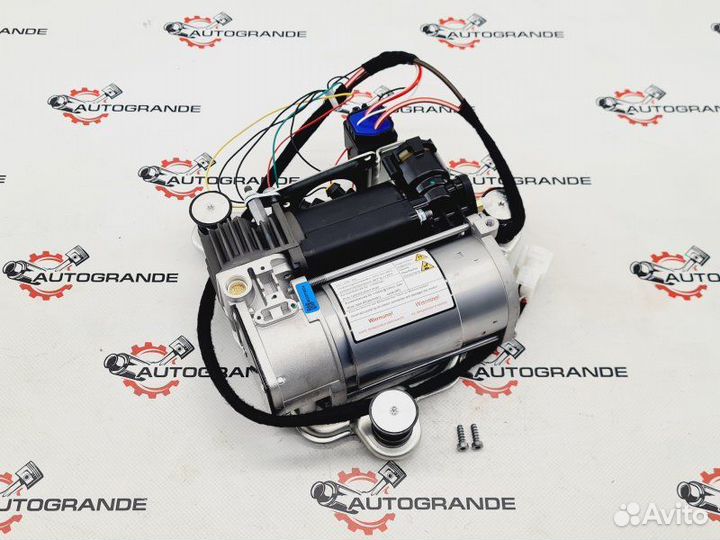 Компрессор пневмоподвески Bmw 5-Series