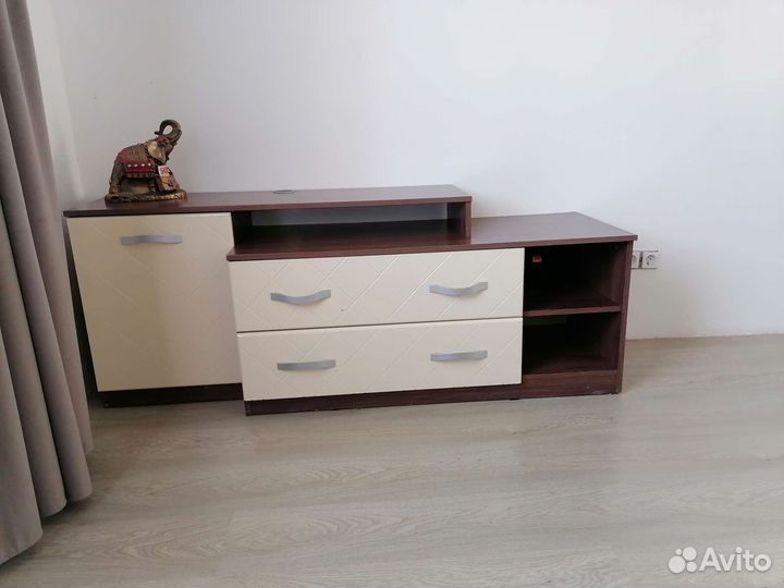 Тумба под телевизор бу