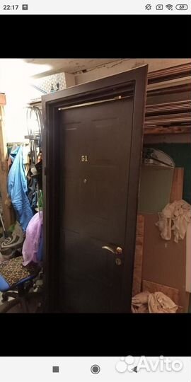 Дверь входная металлическая бу