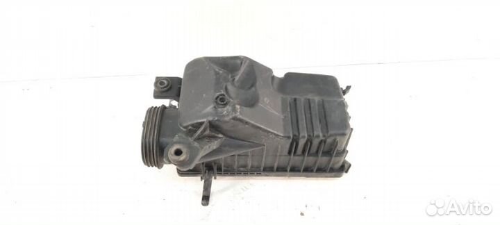 Крышка воздушного фильтра Hyundai Solaris 2