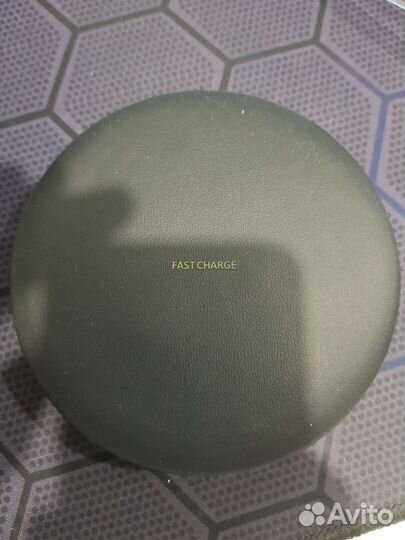 Беспроводное зарядное устройство Samsung EP-PG950