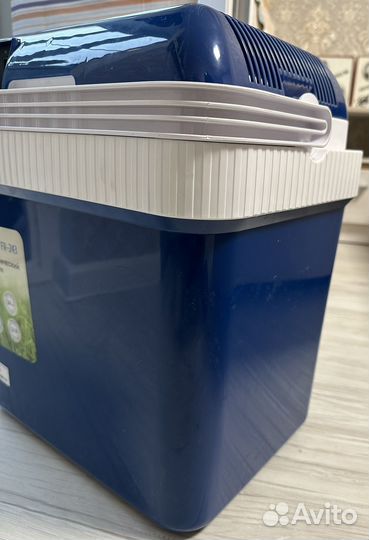 Холодильник автомобильный dexp FR-243