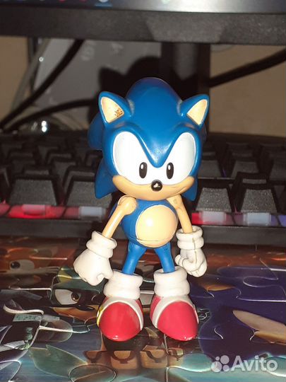 Sonic фигурка