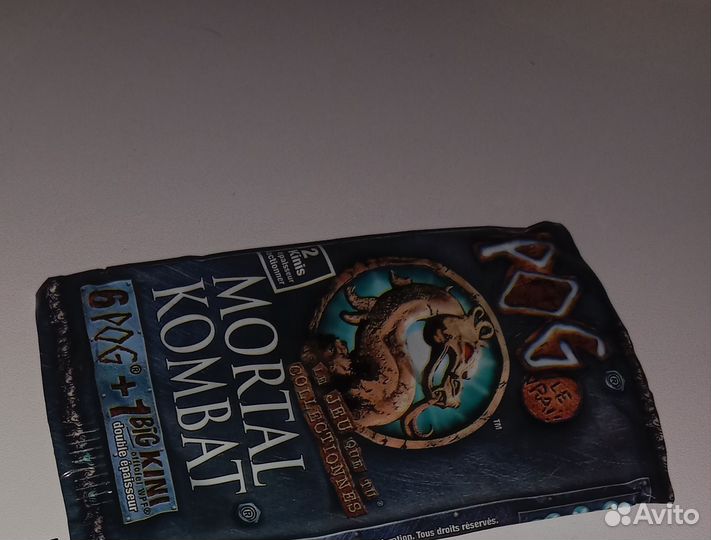 Пустые пакетики и чек-листы фишек mortal kombat