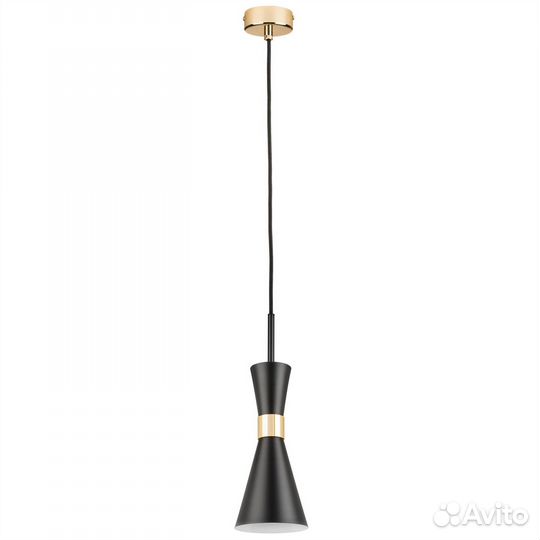 Люстра в прихожую