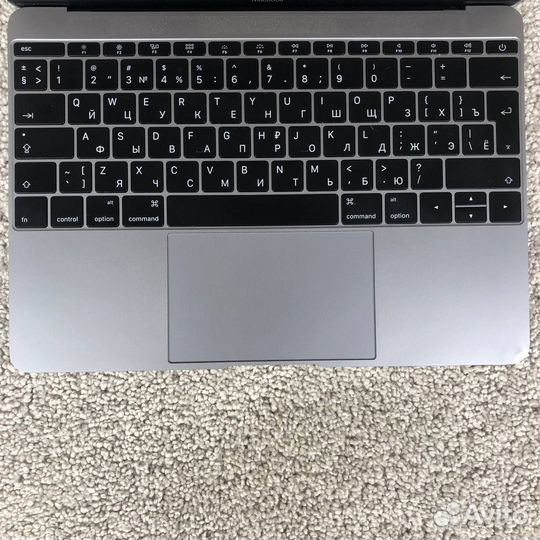 MacBook 12
