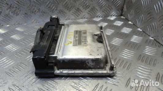 Блок управления двс skoda fabia 2 (1SV13PC01)