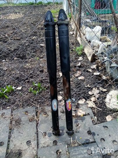 Задние амортизаторы мерседес w211