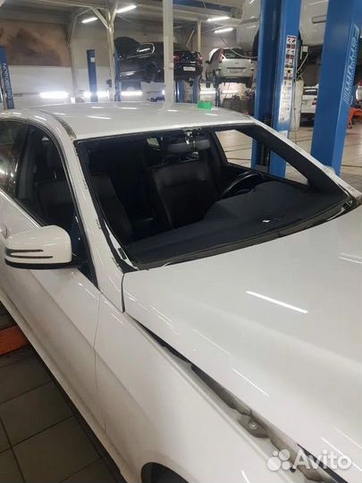 Лобовое стекло в Домодедово