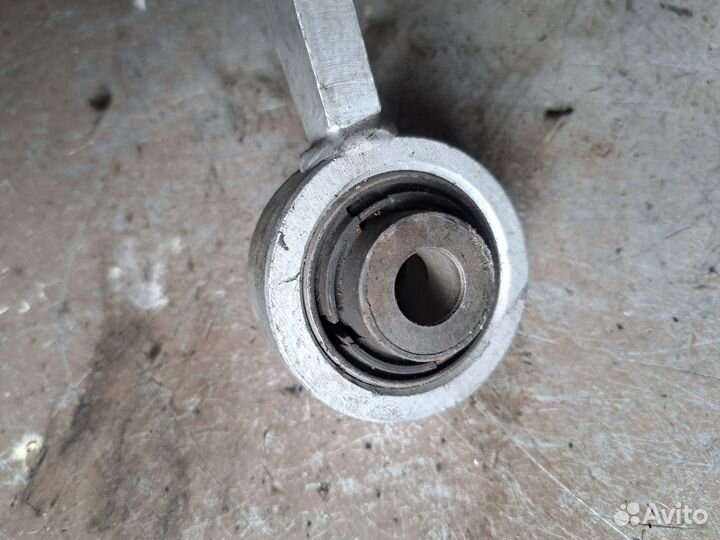 Стойка стабилизатора Mercedes W211