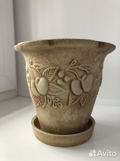 Горшок цветочный
