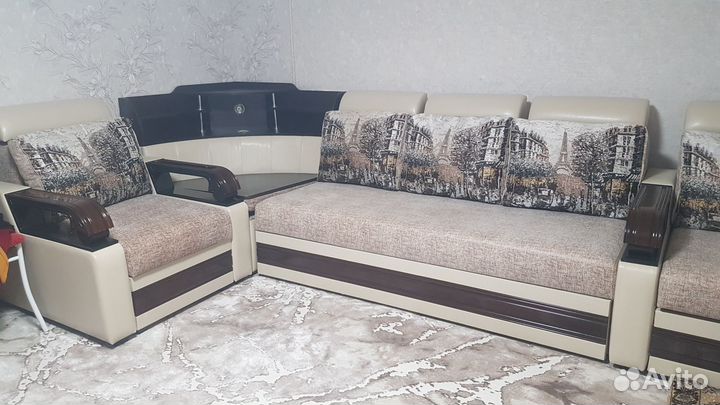 Угловой диван бу