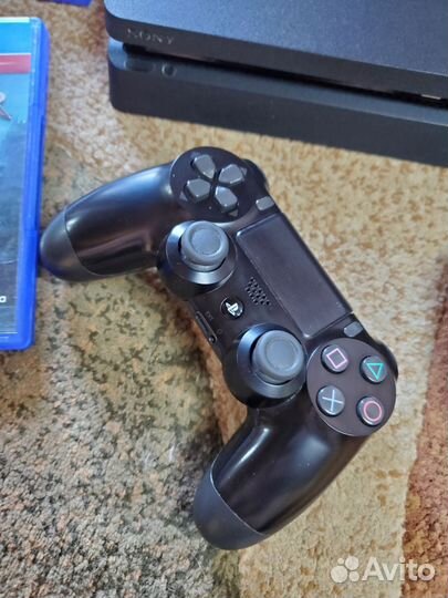 Xbox 360e 250Gb фрибут