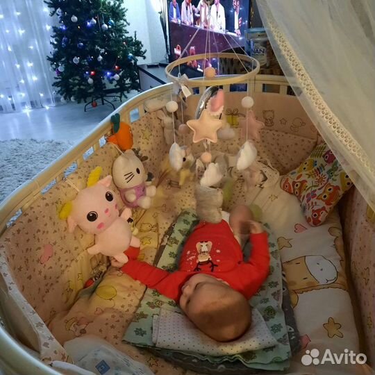 Мобиль на детскую кроватку