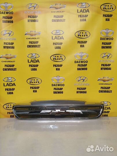Решетка радиатора Chevrolet lacetti