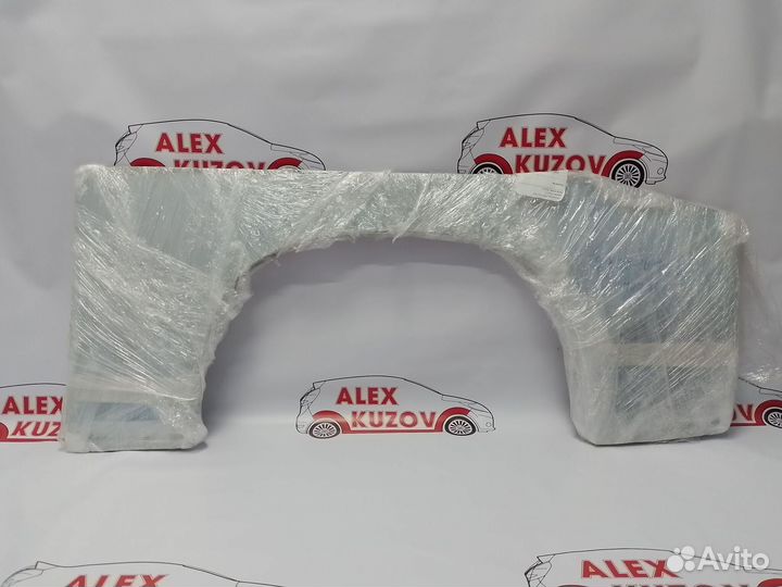 Пороги и арки на все авто Toyota Avensis Verso I (2001—2003)