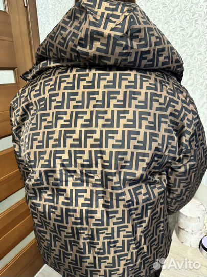 Пуховик Fendi
