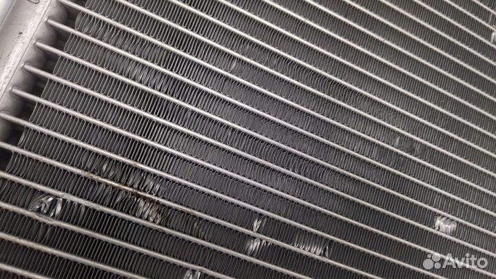 Радиатор кондиционера BMW X5 E70, 2011